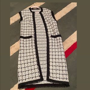 Zara Sleeveless Knit Trench